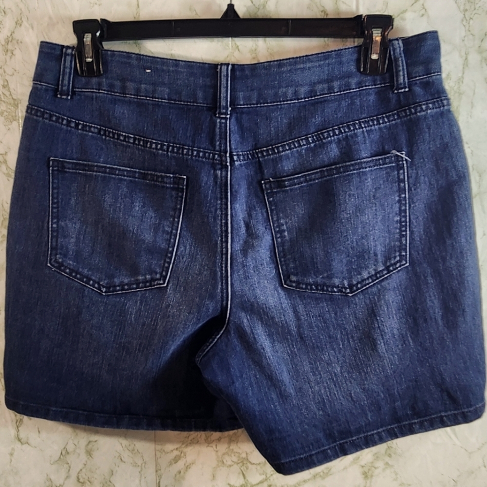 Maurices High Rise Denim Shorts - Picture 6 of 9